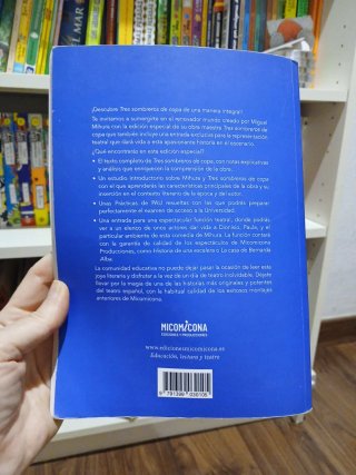 Libro Tres Sombreros de Copa