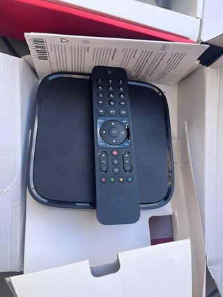 Decodificador Vodafone con Mando
