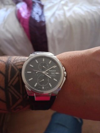 Reloj Gant Plateado y Negro con caja original