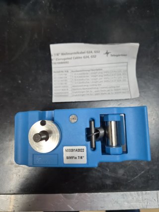 3 Peladoras de Conectores 7/8 Telegärtner 55€ ud.