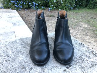 Botines Camper Negros Tacón