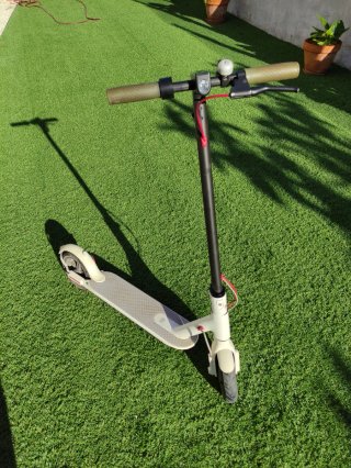 Patinete Eléctrico Xiaomi Mi Scooter M365