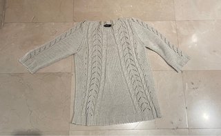 Jersey beige de punto con calados
