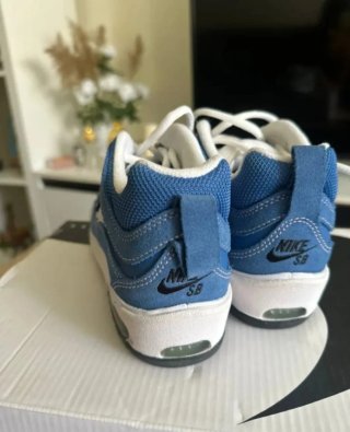 Nike SB Ishod Talla 38,5 Azul Blanco