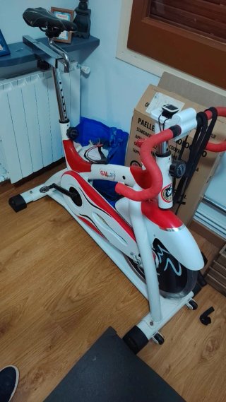 Bicicleta de Spinning Estilo Carretera