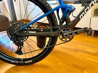 Mondraker F-Podium 2025