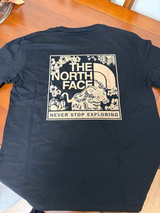 Camiseta The North Face Negra Talla XL