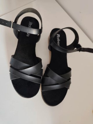 Sandalias Negras Refresh Talla 39