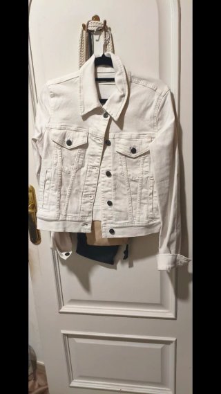 Chaqueta vaquera blanca