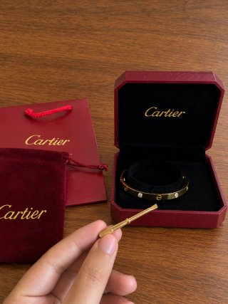 Pulsera Cartier Oro