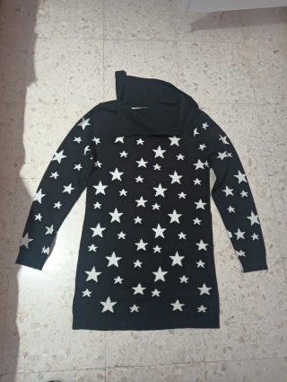 Vestido de invierno con estampado de estrellas