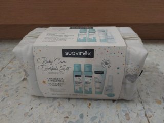 Neceser Suavinex Baby Care Essentials Set