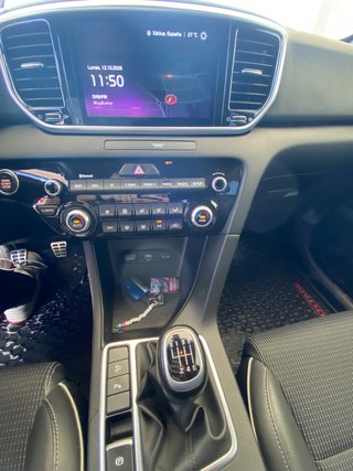 KIA SPORTAGE GT LINE 1.6 T-GDI 177cv 50300 kms.