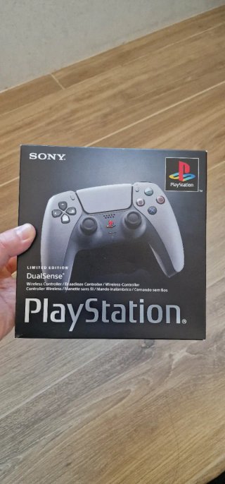 Mando DualSense PS5 Edición 30th aniversario