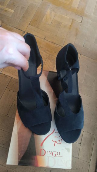 Sandalias de tacón catwalk Una sola puesta.