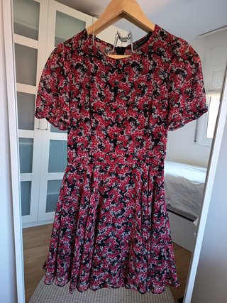 Vestido floral Zara TRF talla M