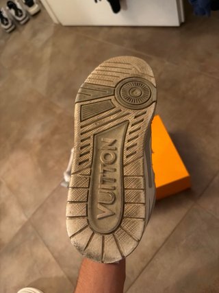 Louis Vuitton Sneakers Taglia 43