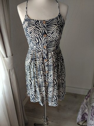 Vestido Estampado con Botones