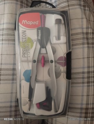 Compás Maped Precision System