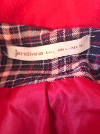 Chaqueta Roja Stradivarius T-L