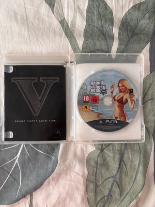 Grand Theft Auto V (GTA 5) - PS3