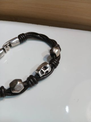 Pulsera Calavera Uno de 50