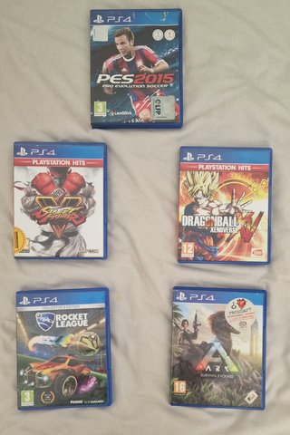 Lote de 5 videojuegos per PS4