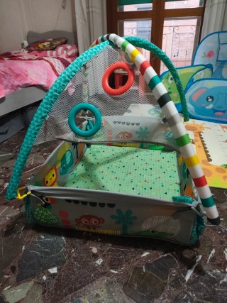 Palestrina per neonati con giochi
