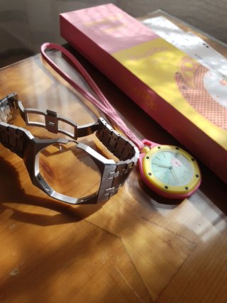 Reloj Royal Pop con Brazalete