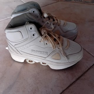 Botines con ruedas