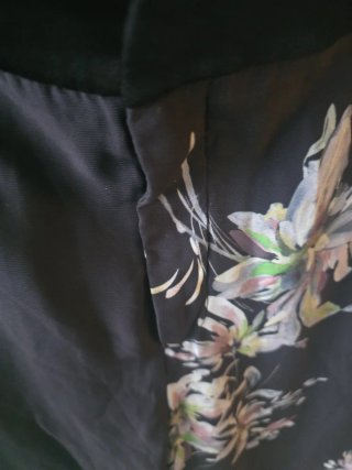 Pantalón fluido Zara estampado