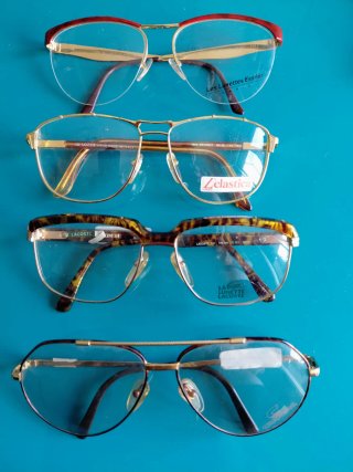 Gafas Vintage Essilor, Lacoste, Carrera