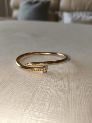 Pulsera Cartier Juste un Clou Dorada