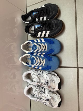 Lote Zapatillas New Balance 530 y Adidas Samba