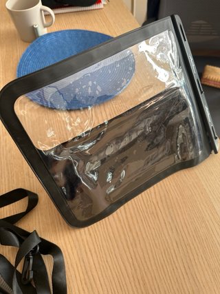 Custodia impermeabile MOKO per iPad Pro