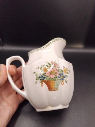 🇪🇦 Lechera Cartuja de Sevilla Flor