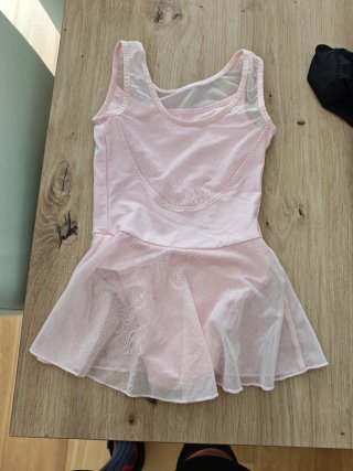 Malla de ballet rosa con falda