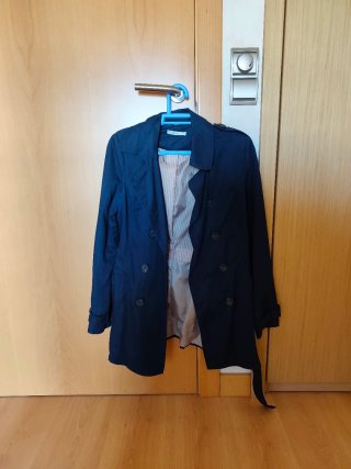 Gabardina Stradivarius Azul