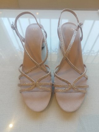 Sandalias rosas metalizadas