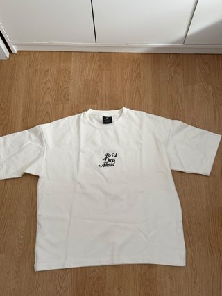 Camiseta Blanca con Frase Talla M
