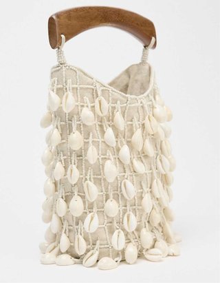 Bolso Zara conchas y asa madera