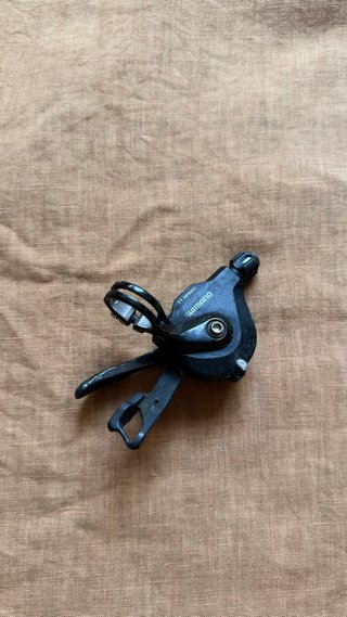 Mando Shimano SL-RS700 derecho 11v manillar plano