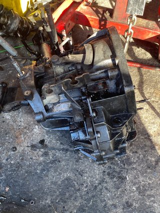 Caja de Cambios Renault Trafic 5 Velocidades
