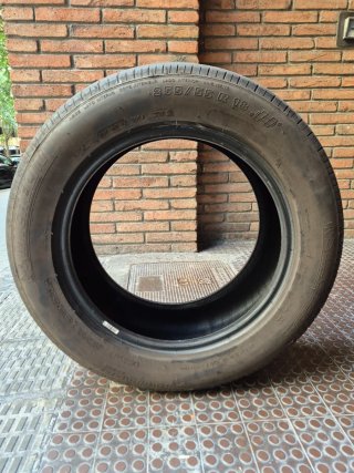 3 Neumáticos Michelin Latitude 255/55 R18 (al 50%)