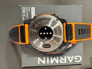 Garmin Fenix 8 AMOLED 51mm Zafiro