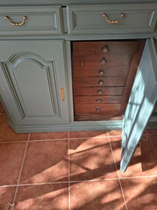 Aparador di legno restaurato dimensioni 196x45x90
