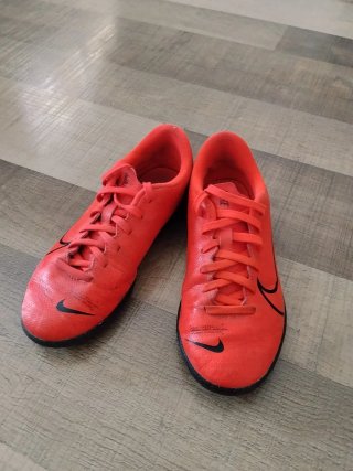 Zapatillas Nike Fútbol Sala Talla 34