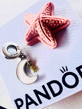 Charm Pandora Luna y Llave