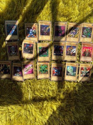 Lote Cartas Yu-Gi-Oh! Várias