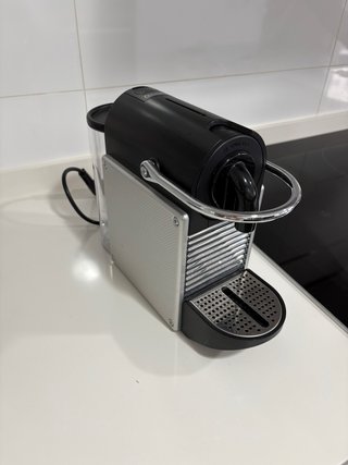 Cafetera Nespresso DeLonghi